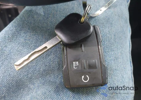 2017 Chevrolet Silverado 1500 1Lt из США, поврежденный, VIN 3GCUKREC9HG115822